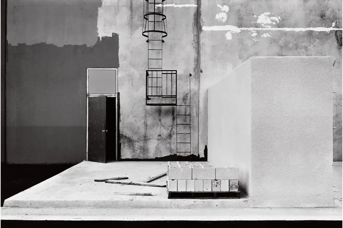 Paris Photo Grand Palais 13-16 Novembre 2025 -Lewis Baltz, New Industrial Park, Element 27, 1974 – Courtesy of artist & Gallery Luisotti