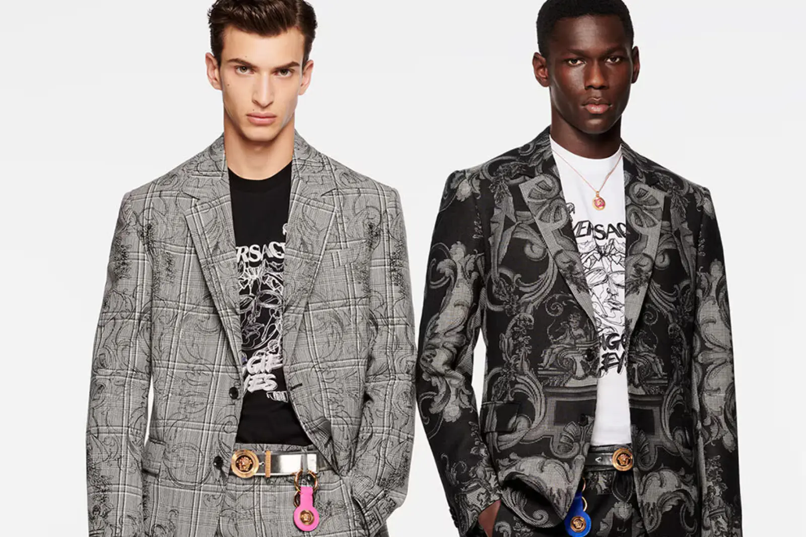 Versace - lookbook-prefall-2022-look-3-m.avif
