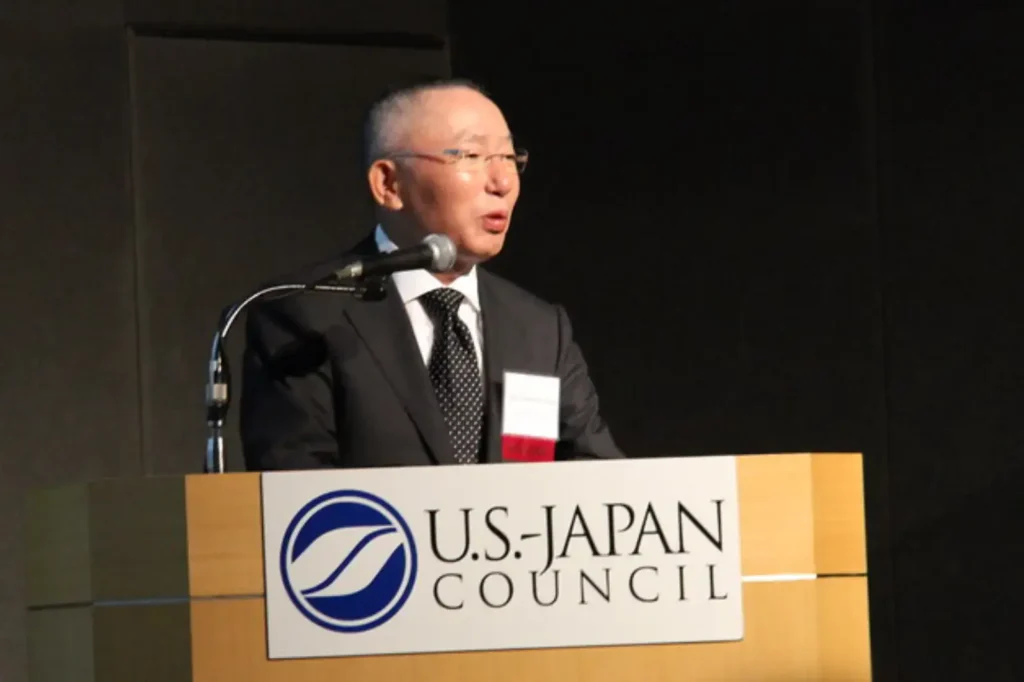 10-Tadashi Yanai