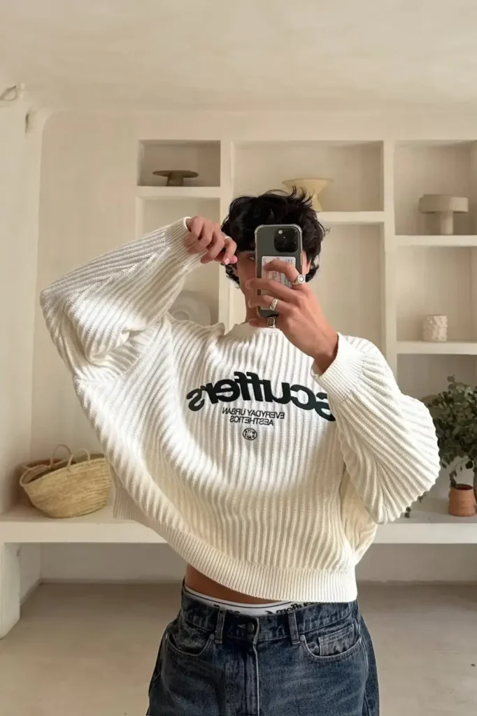 Vêtement-streetwear-Scuffers-sweet Shirt.avif