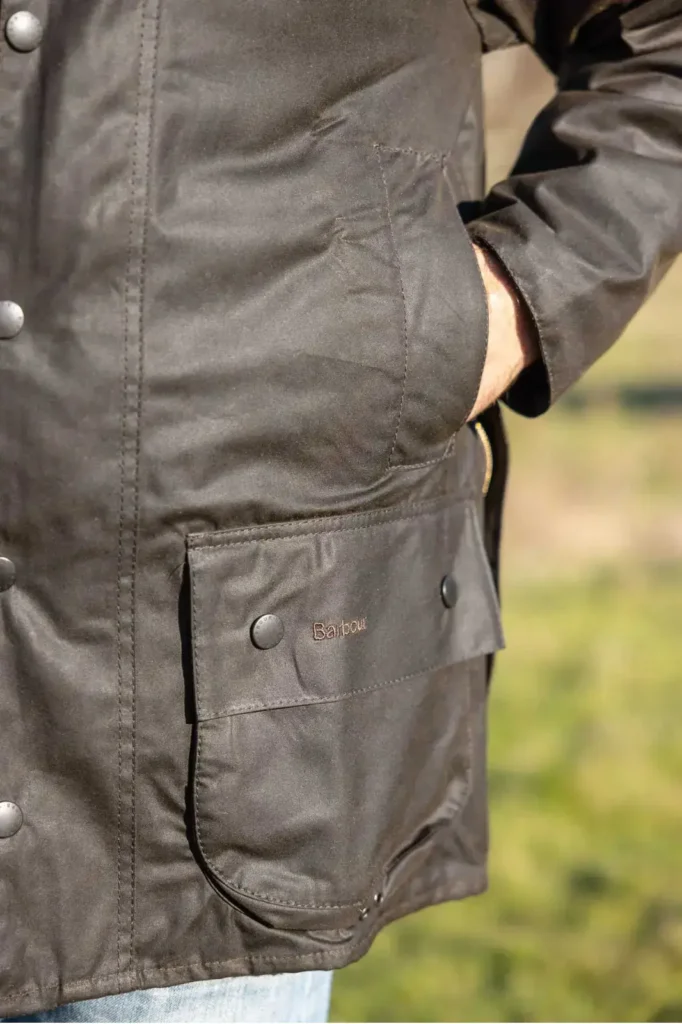 BARBOUR-Marco-Strullu-mannequin-veste-détail-poche