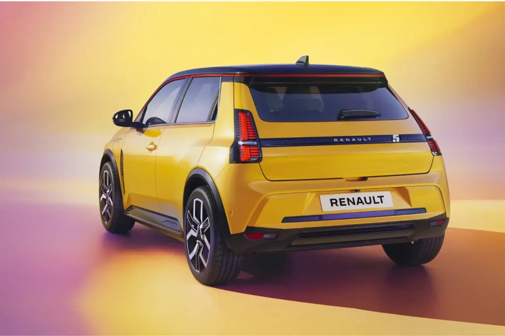 voiture électrique R5-3-4-arrière-Renault 5 E-Tech electric