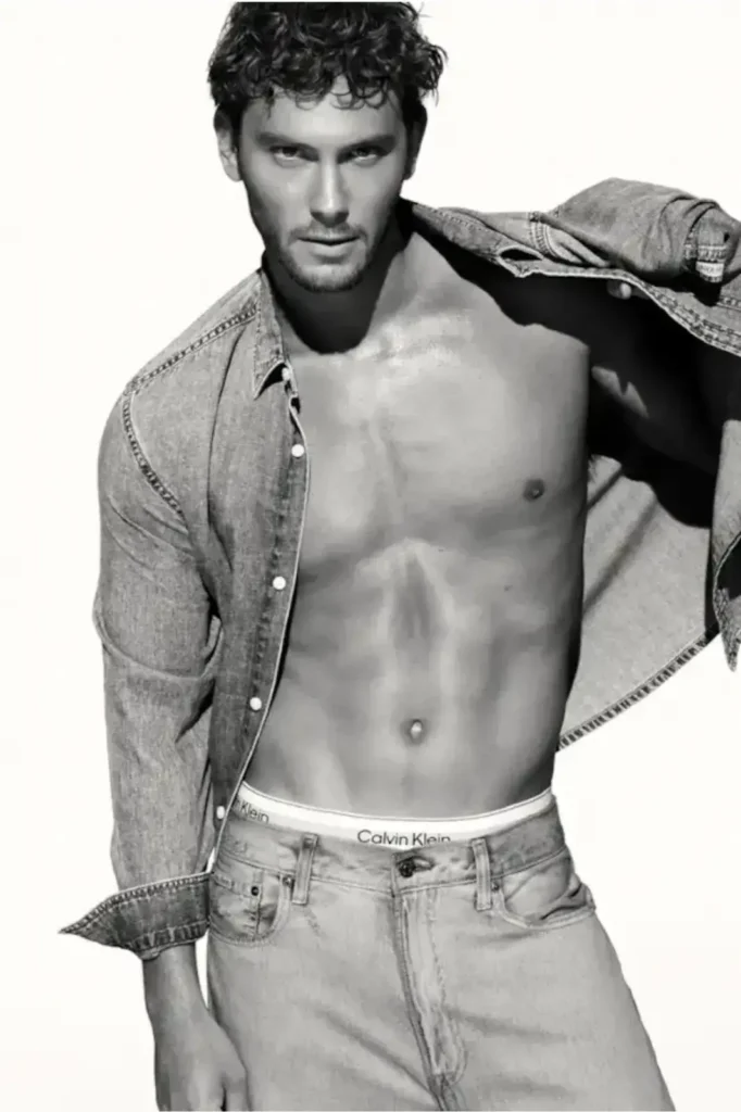Calvin Klein Cooper Koch-Cooper-Koch-CK-boir-blanc-veste-jean-closeup