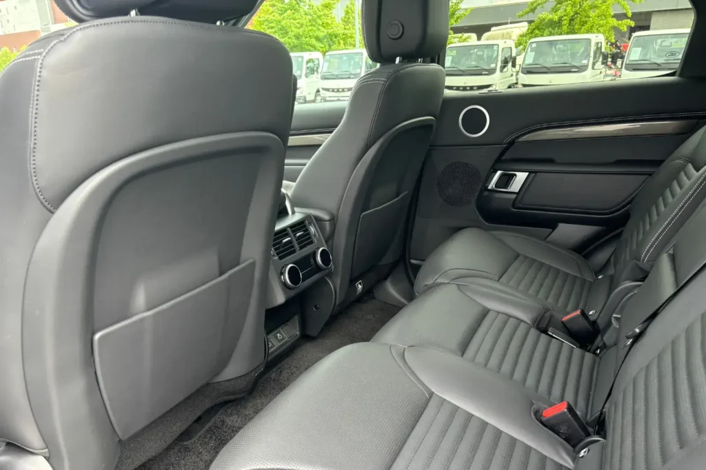 Land Rover Discovery Metropolitan Edition 350PS-siège-passager arrière