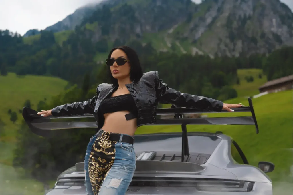 Porsche_911_GT3_RS_Livia_Black_Jacket_Mountain_Backdrop.jpeg