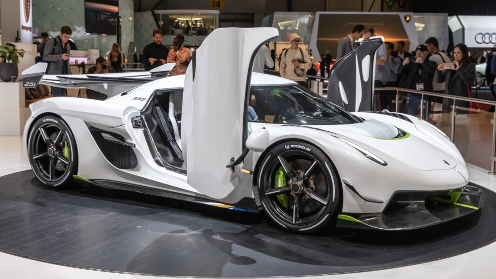 Koenigsegg_Jesko,_GIMS_2019,_Le_Grand-Saconnex