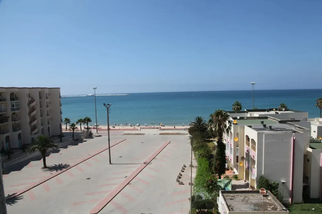 Appartement-tanger-malabata-1-chambre-2salons-Piscine-mer-Vue_depuis_la_chambre