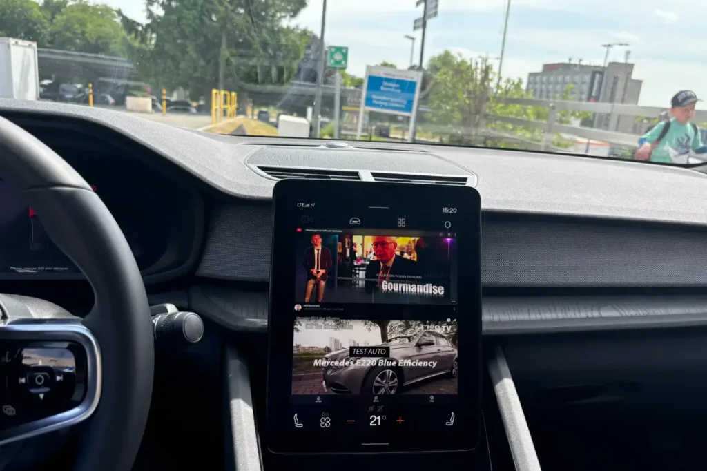 Essai Polestar 2 dual moteur 2025-Tablette Youtube