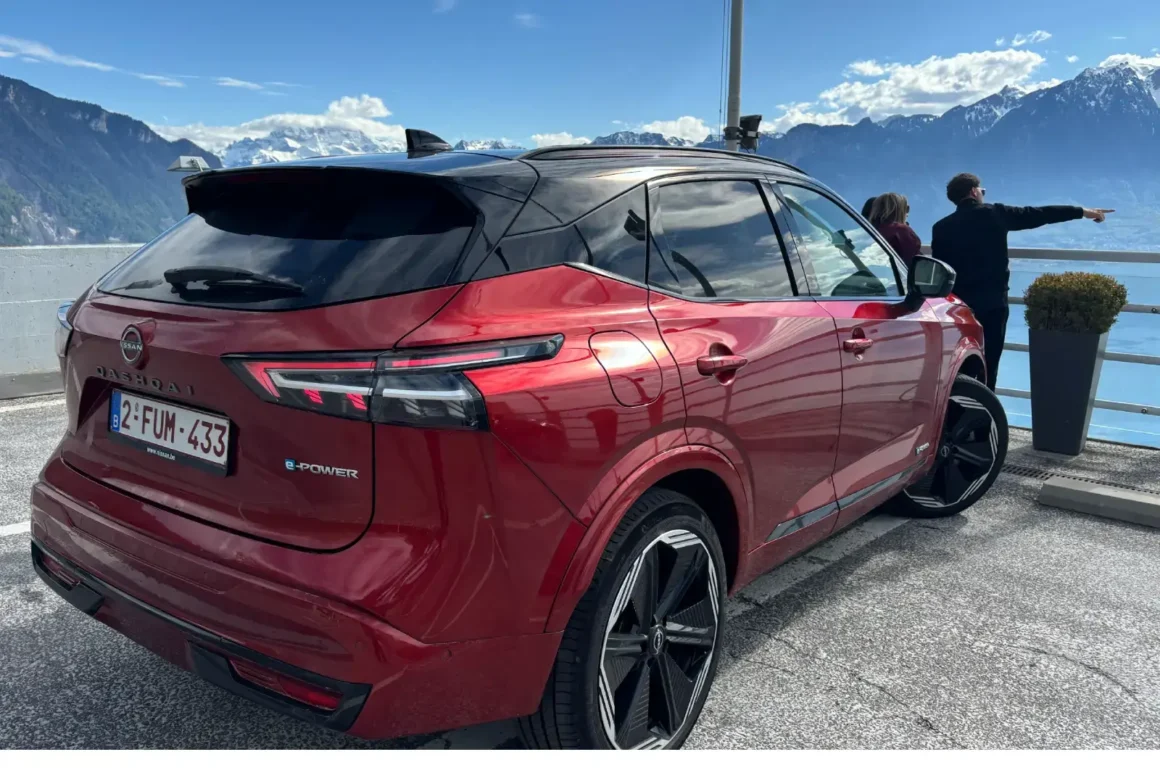 Essai-Nissan-Qashqai-Epower2025-arrivé-city-trip-bruxelles-genève-visit