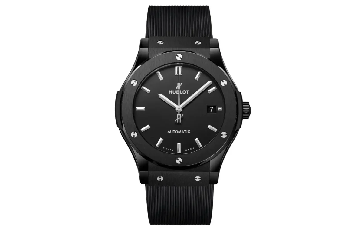 Hublot -classic-fusion-black-magic-45-mm-soldier