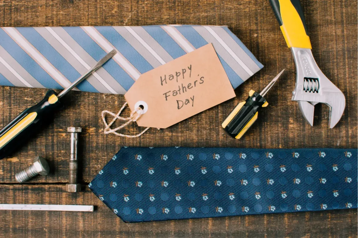 Comment porter une cravate à un mariage