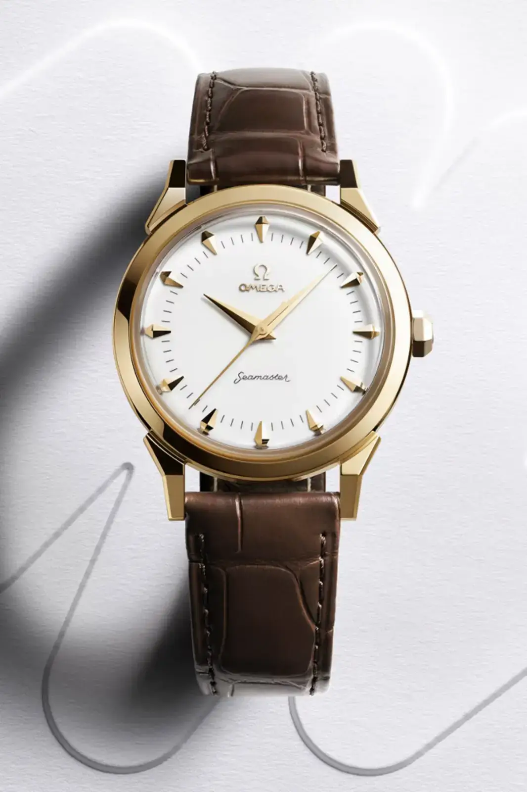 Omega lance une nouvelle Speedmaster 38 mm JO Milan-Cortina 2026-montre or-homme-bracelet cuir brun-full