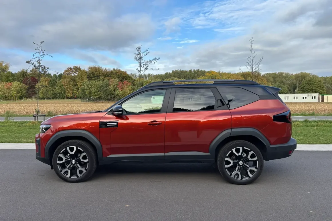 Dacia Bigster Hybrid Hybride 2026-Profil-conducteur