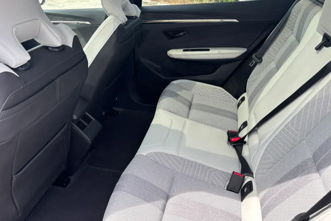 Renault Espace Full Hybrid E-Tech 2026 : le SUV familial qui réinvente les longs trajets