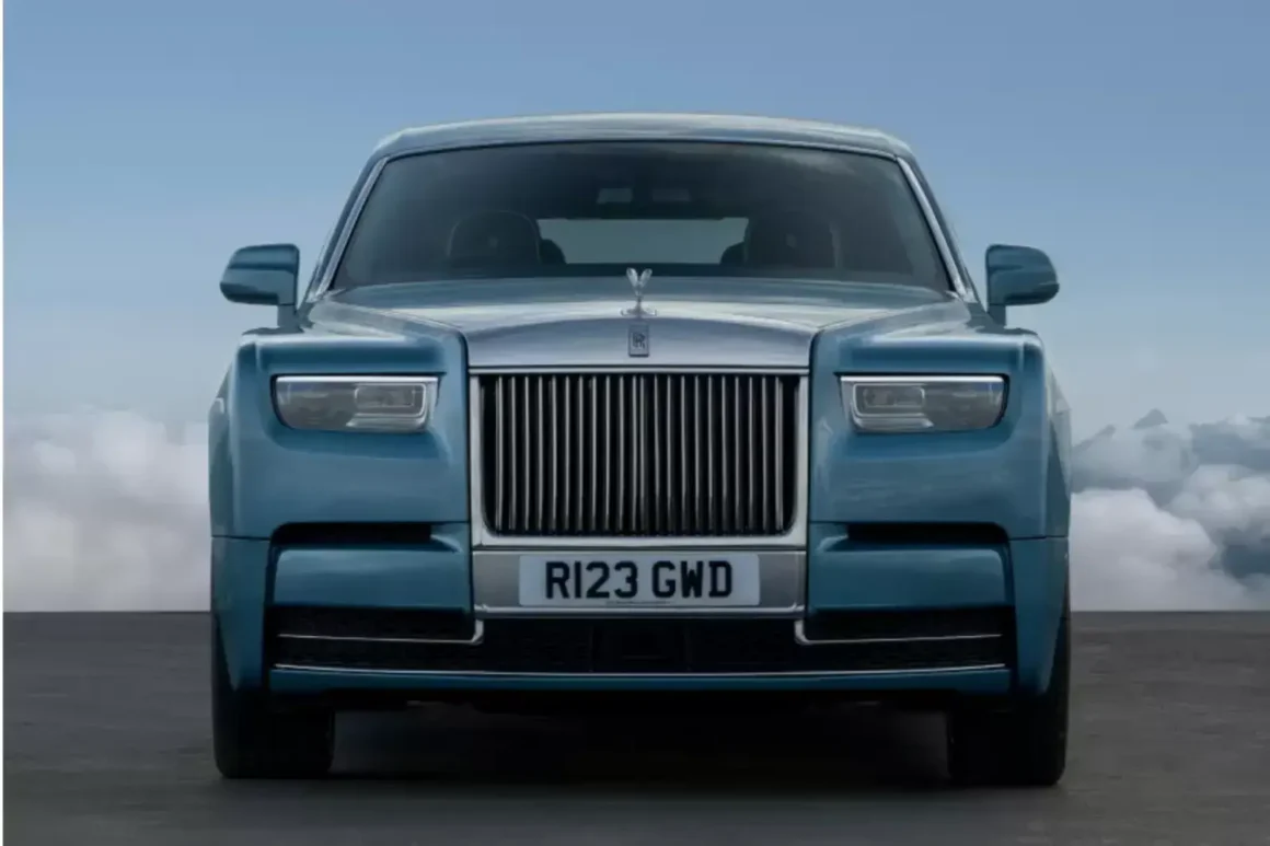 Rolls-Royce-Phantom Extended