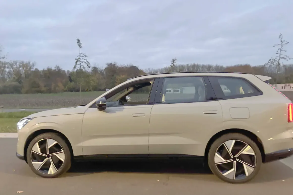 Essai Volvo EX90 Twin Motor